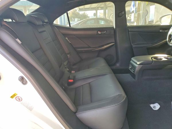 2015 LEXUS IS 350