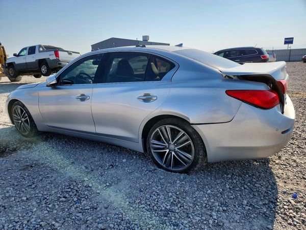2016 INFINITI Q50