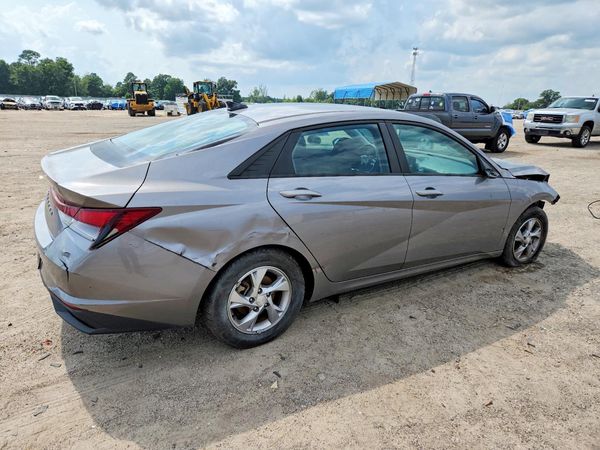2021 HYUNDAI ELANTRA SE