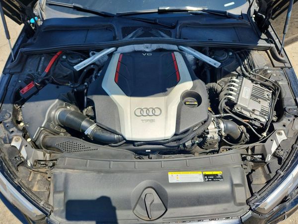2018 AUDI S4