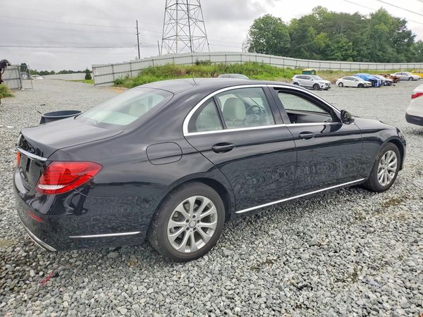 2017 MERCEDES-BENZ E E300