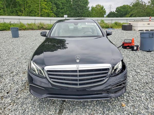 2017 MERCEDES-BENZ E E300