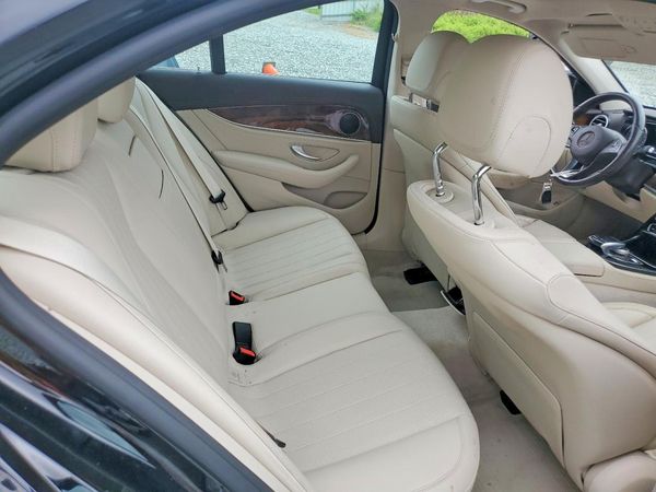 2017 MERCEDES-BENZ E E300