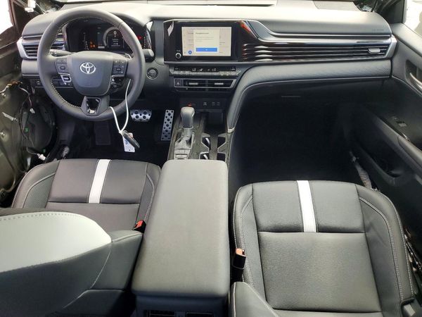 2026 TOYOTA CAMRY