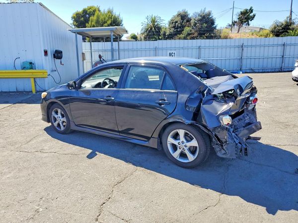2012 TOYOTA COROLLA