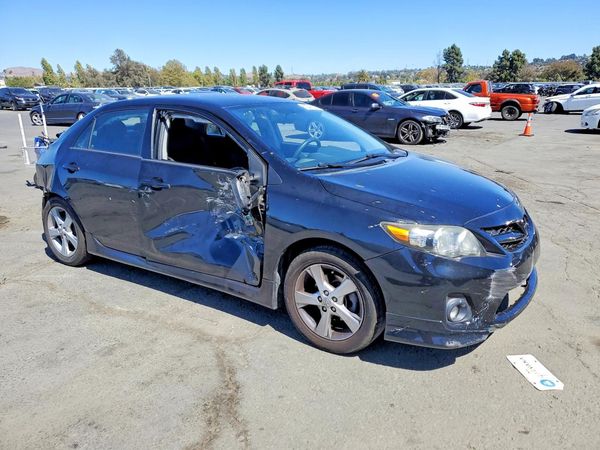 2012 TOYOTA COROLLA