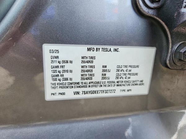 2026 TESLA MODEL Y