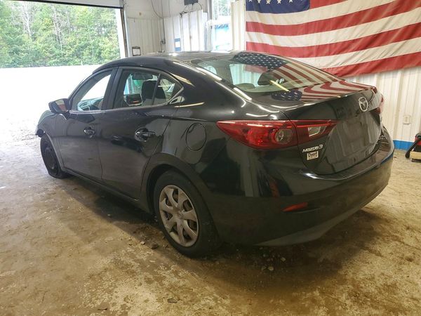 2017 MAZDA 3