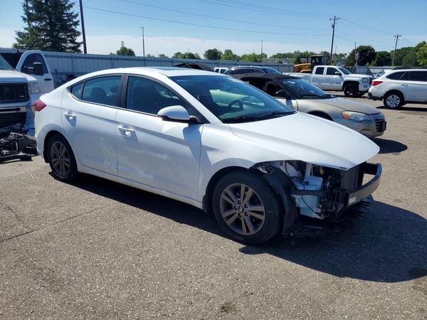 2018 HYUNDAI ELANTRA