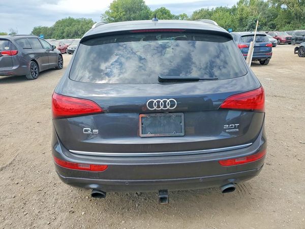2015 AUDI Q5