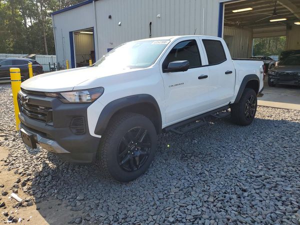 2025 CHEVROLET COLORADO
