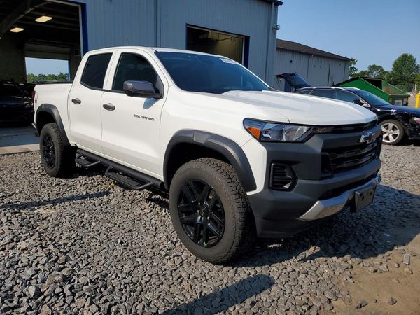 2025 CHEVROLET COLORADO Trail Boss