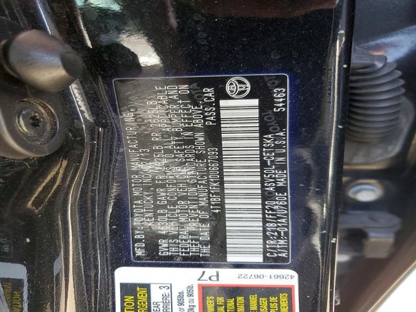 2013 TOYOTA CAMRY