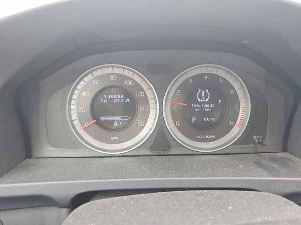 2013 VOLVO S60