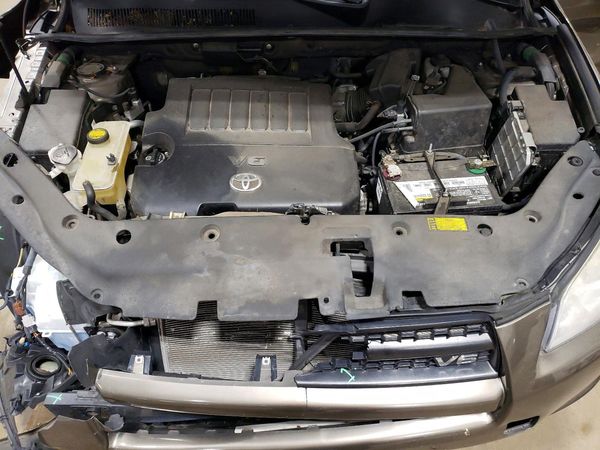 2012 TOYOTA RAV4 BASE Standard