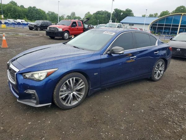 2018 INFINITI Q50