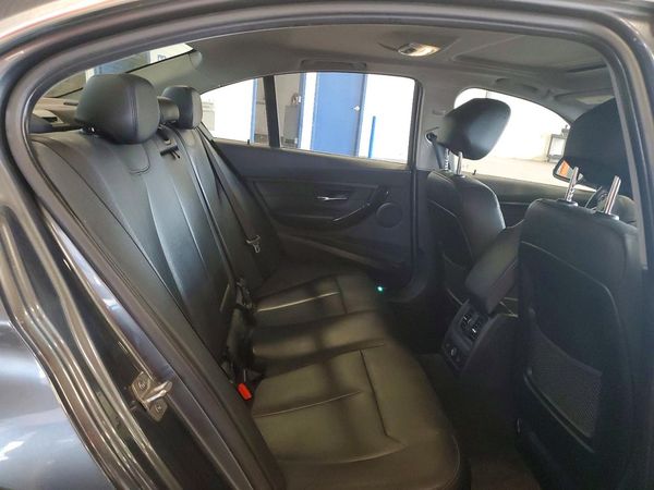 2015 BMW 328 xDrive SA
