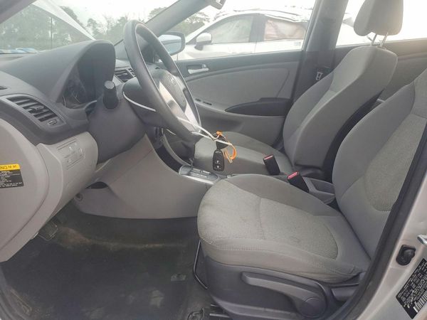 2013 HYUNDAI ACCENT GLS GLS, GS