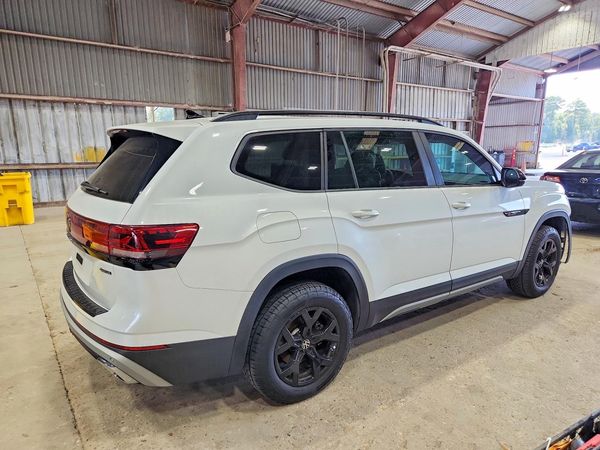 2024 VOLKSWAGEN ATLAS 4Motion Peak Edition SEL