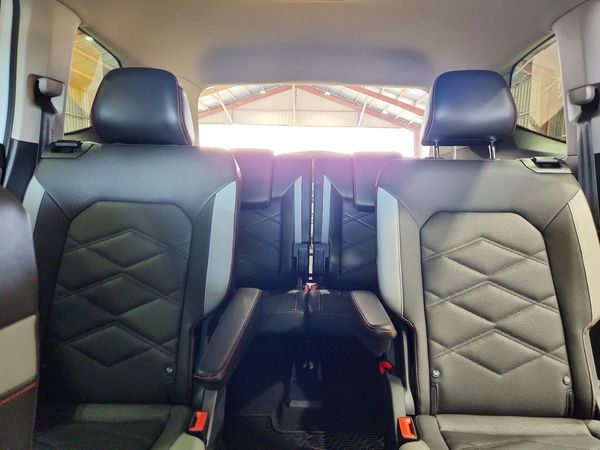 2024 VOLKSWAGEN ATLAS 4Motion Peak Edition SEL