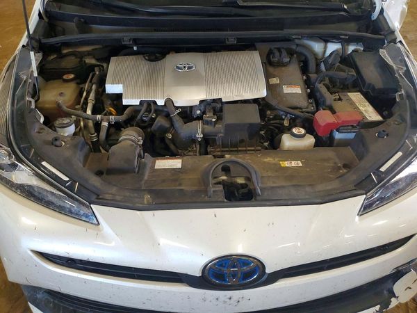 2019 TOYOTA PRIUS L/LE/XLE/LTD.