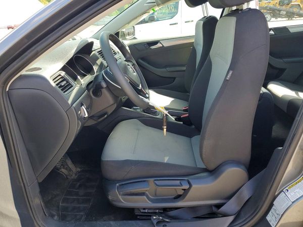2017 VOLKSWAGEN JETTA S