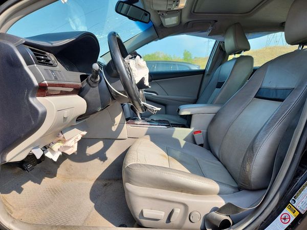2012 TOYOTA CAMRY — DENT