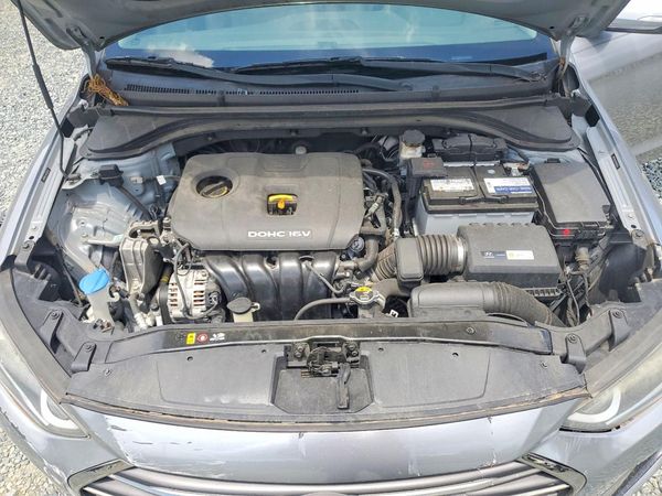 2017 HYUNDAI ELANTRA