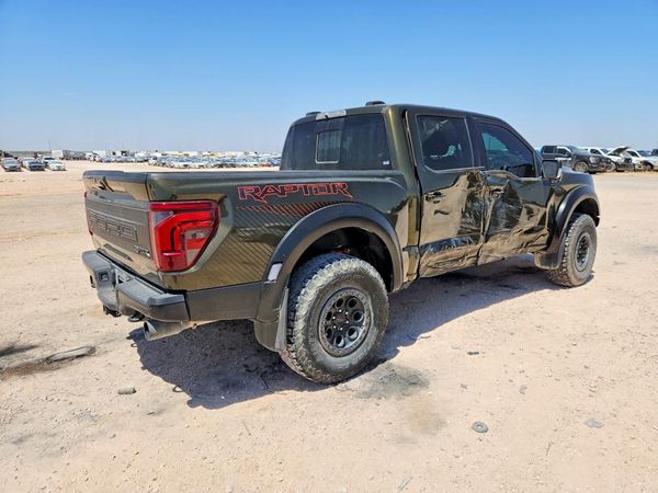 2024 FORD F150