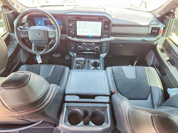 2024 FORD F150