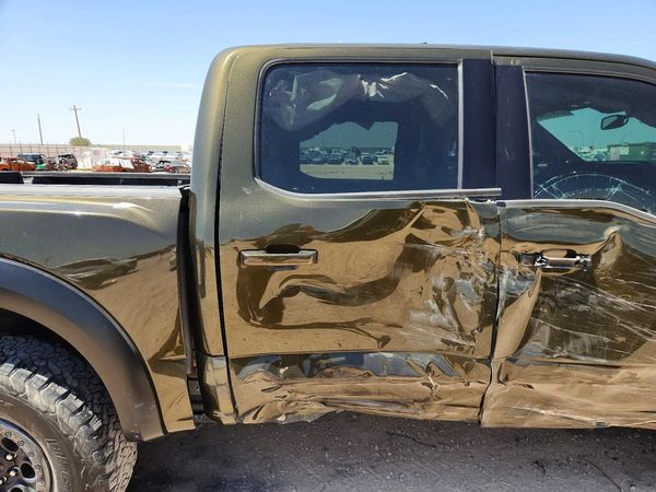 2024 FORD F150