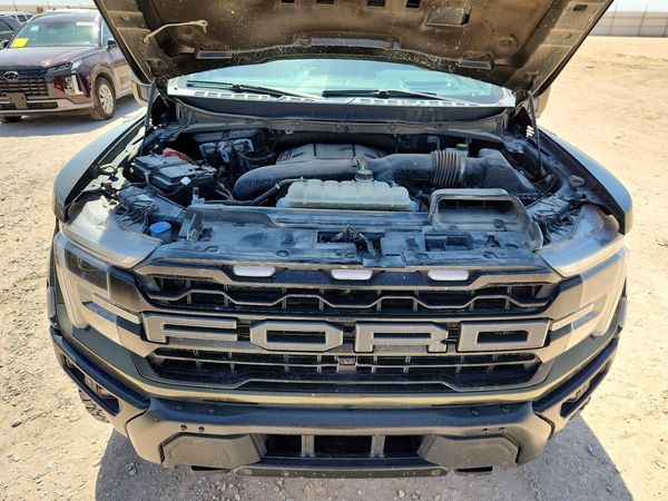 2024 FORD F150