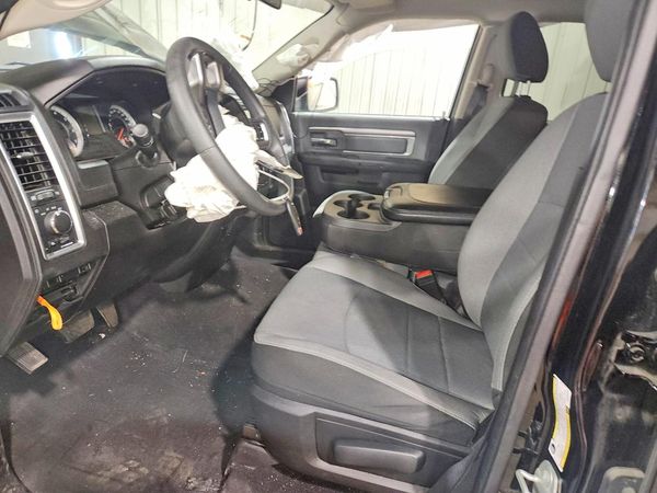 2024 RAM 1500 SLT / Warlock — DENT