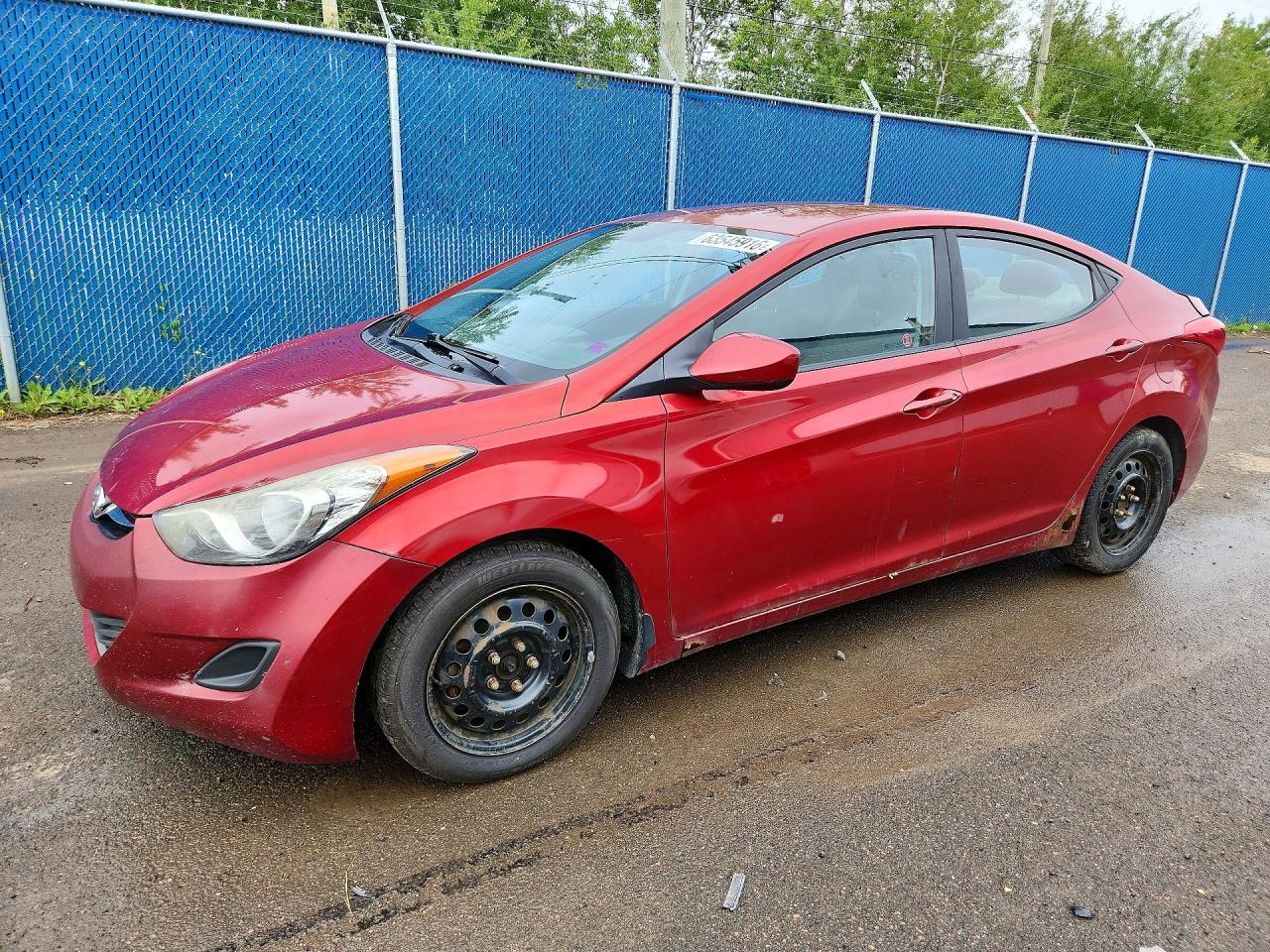 2013 HYUNDAI ELANTRA