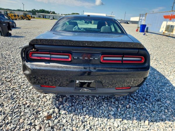 2020 DODGE CHALLENGER SXT