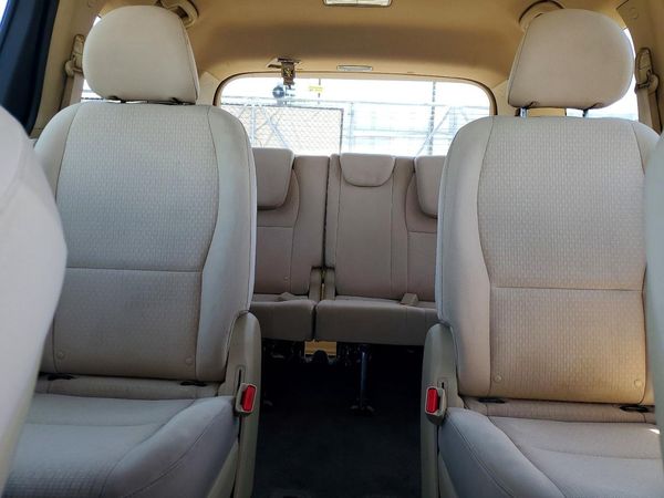2016 KIA SEDONA LX - Middle-low
