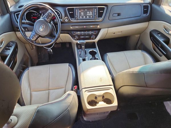 2020 KIA SEDONA