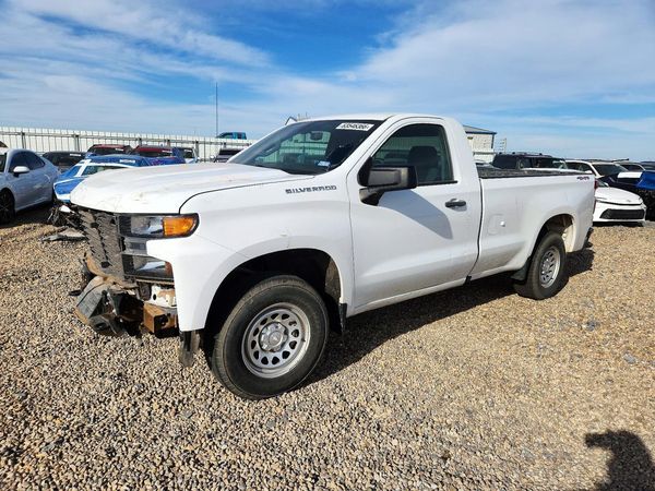 2022 CHEVROLET SILVERADO Work Truck — Front 3/4