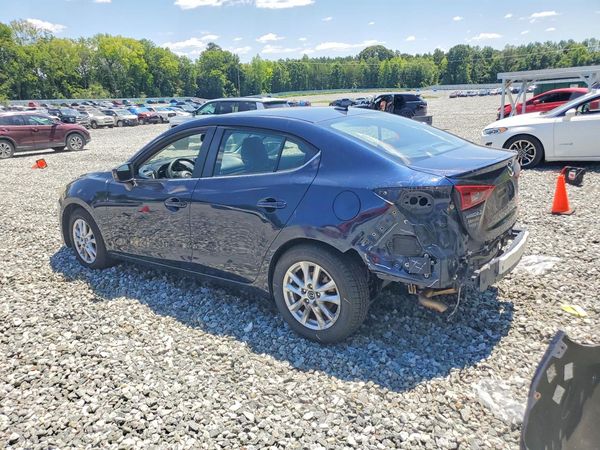2016 MAZDA 3 SE