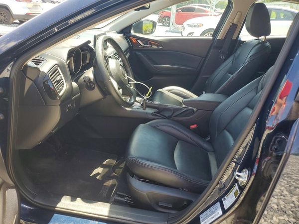 2016 MAZDA 3 SE