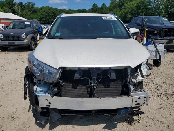 2015 TOYOTA HIGHLANDER