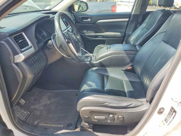2015 TOYOTA HIGHLANDER