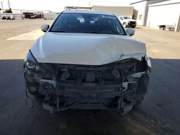 2017 MAZDA 3 Touring