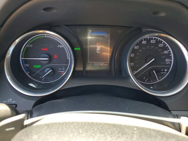 2019 TOYOTA CAMRY SOLA SE/XLE Hybrid