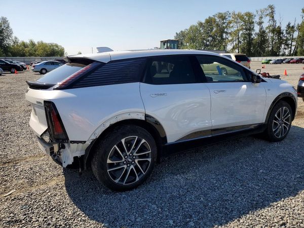 2025 CADILLAC OPTIQ Sport 1