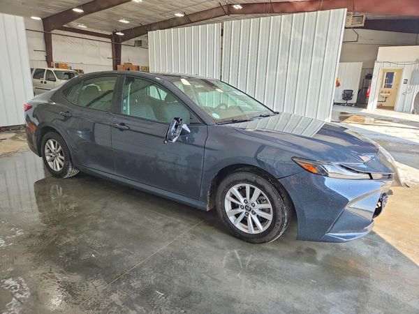 2026 TOYOTA CAMRY