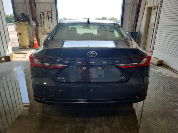 2026 TOYOTA CAMRY