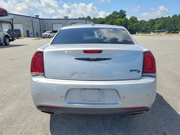 2023 CHRYSLER 300
