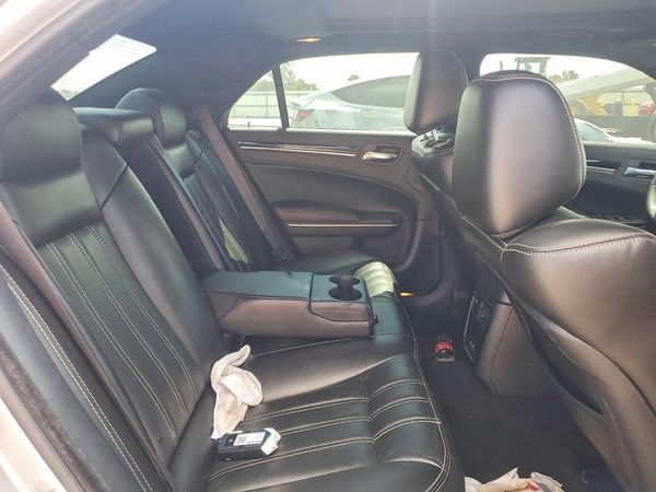 2023 CHRYSLER 300