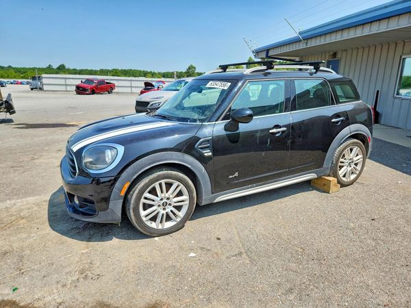 2018 MINI COOPER